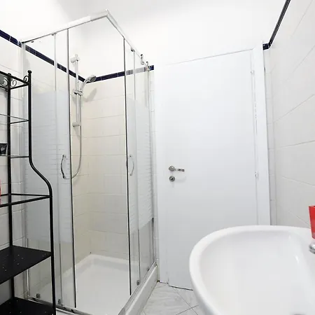 Easy Holidays - In Selci Roma